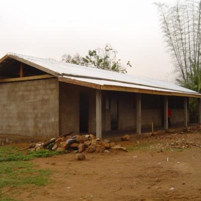 Construction du 1er bâtiment de l’école élémentaire
