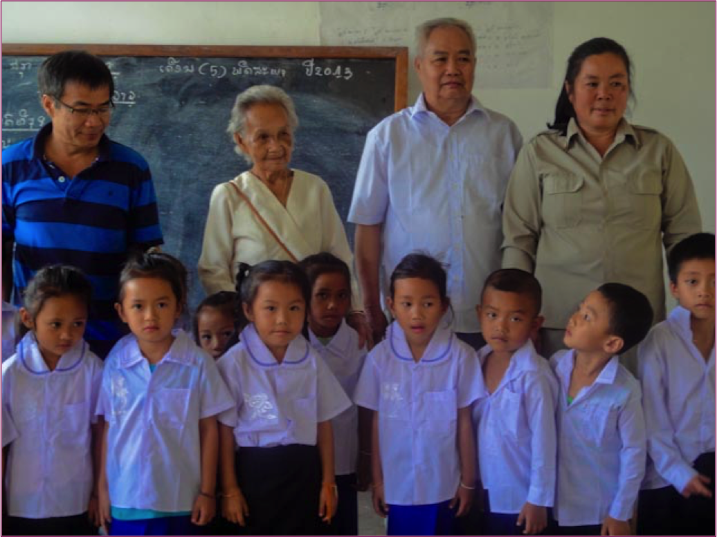 Ecole ban na lao tenues2